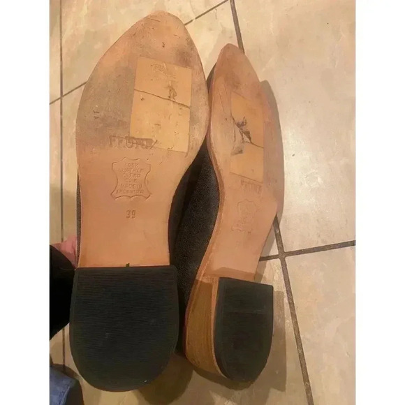 Prune Mules  - Picture 3 of 5